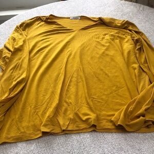 Ricki’s XX-large mustard coloured long sleeve top, nice v-neck, like new or new